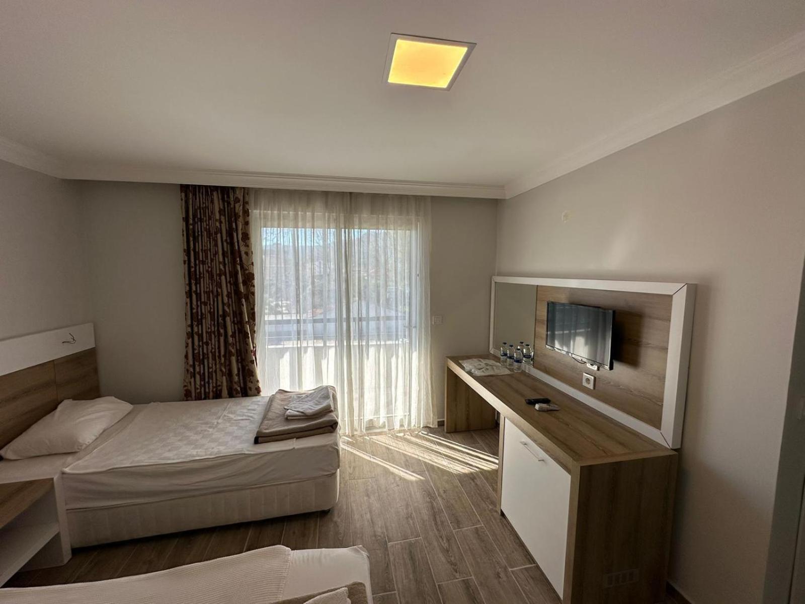 Belcan Hotel เบลดิบี ภายนอก รูปภาพ